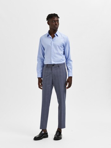 mėlyna SELECTED HOMME Priglundantis modelis Marškiniai 'Nathan'