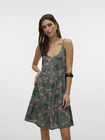 Robe-chemise 'VMBumpy' VERO MODA en vert : devant