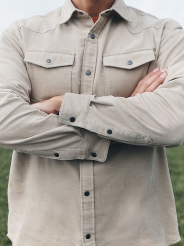 Next Regular Fit Skjorte i beige