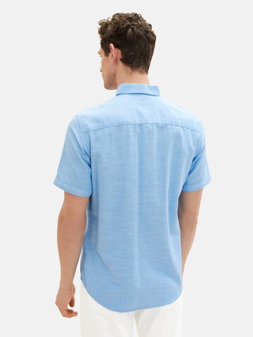 Coupe regular Chemise TOM TAILOR en bleu