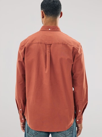 Coupe regular Chemise Next en marron
