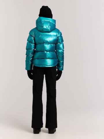 PROTEST Sportjacke 'PRTNicole JR'‌‌‌‌ in Grün