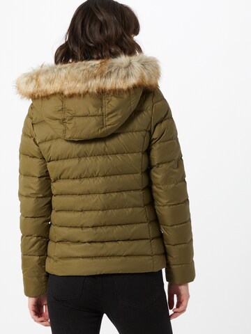 Tommy Jeans Winter Jacket 'Essential' in Green