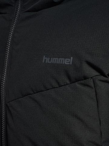 Hummel Winterjacke in Schwarz