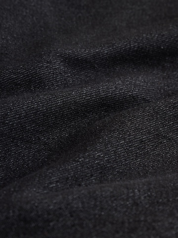 regular Jeans con pieghe di Next in nero
