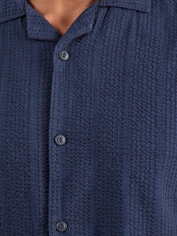 INDICODE JEANS Regular Fit Paita 'Waves' värissä sininen