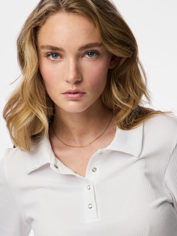 Collana 'PCDoline' di PIECES in oro: frontale