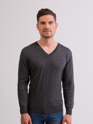 Pullover di CASH-MERE.CH in grigio: frontale