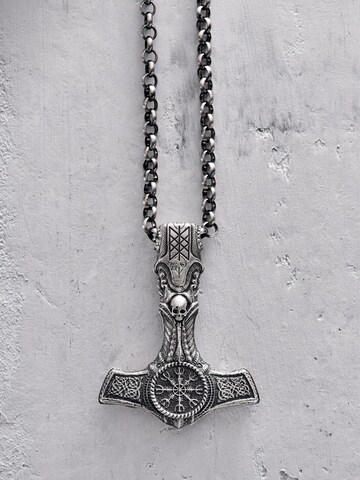 REYTEL Anhänger 'HELMET OF TERROR WITH SKULL' in Silber: Vorderseite