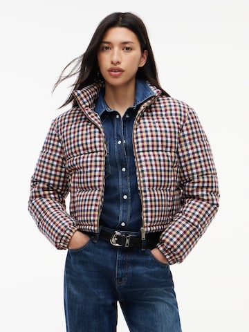 Tommy Jeans Between-season jacket in Beige: front