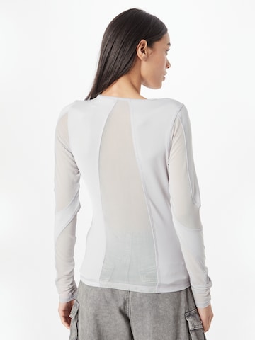 WEEKDAY Shirt 'Astrid' in Grau