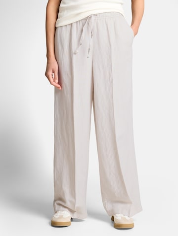 TOM TAILOR Baggy Trousers in Beige: front