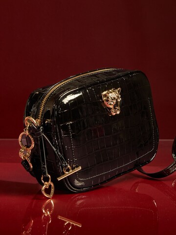 Lipsy Axelremsväska i svart