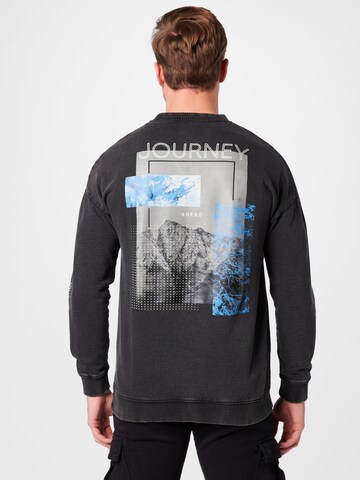 Redefined Rebel Sweatshirt 'Roy' i svart