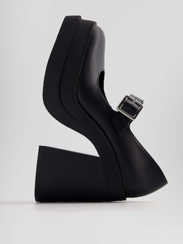 Bershka Pumps in Schwarz