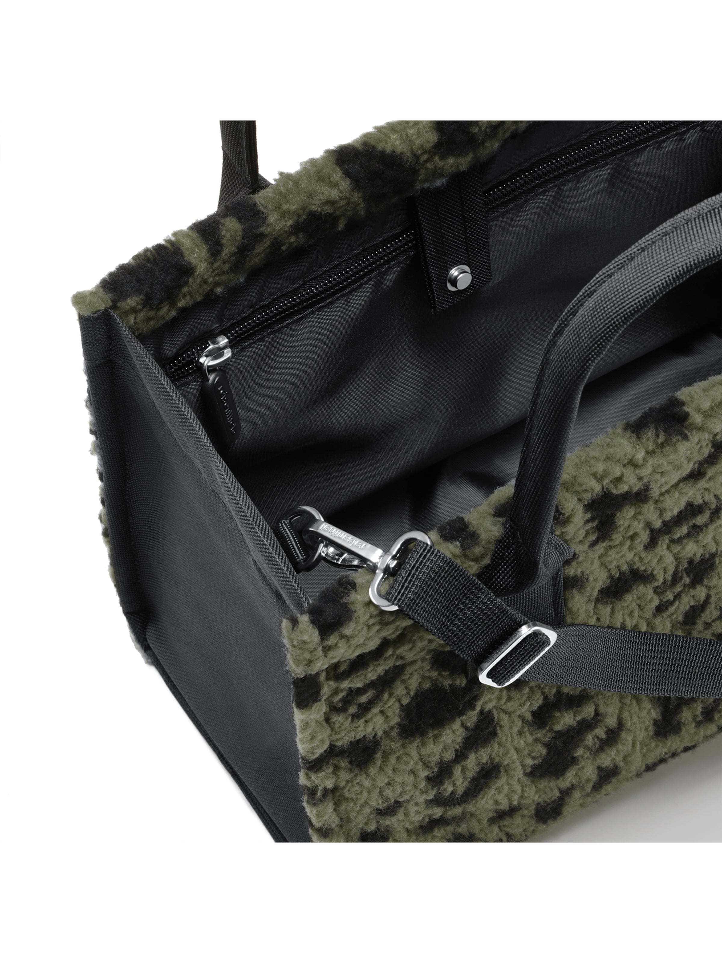 REISENTHEL Shopper 'Carrybag XS Daily Shopper XS' in Green