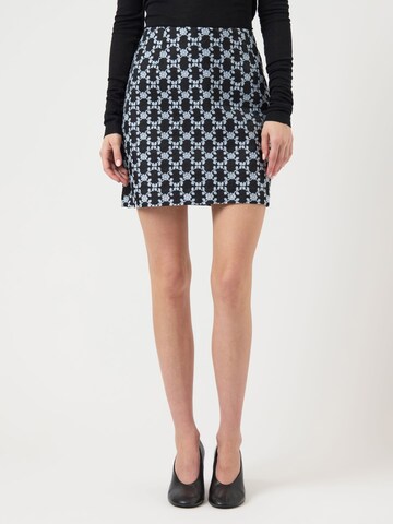 YAS Skirt 'YASScara' in Black: front