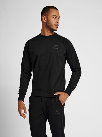 Hummel Sweatshirt in Black: front