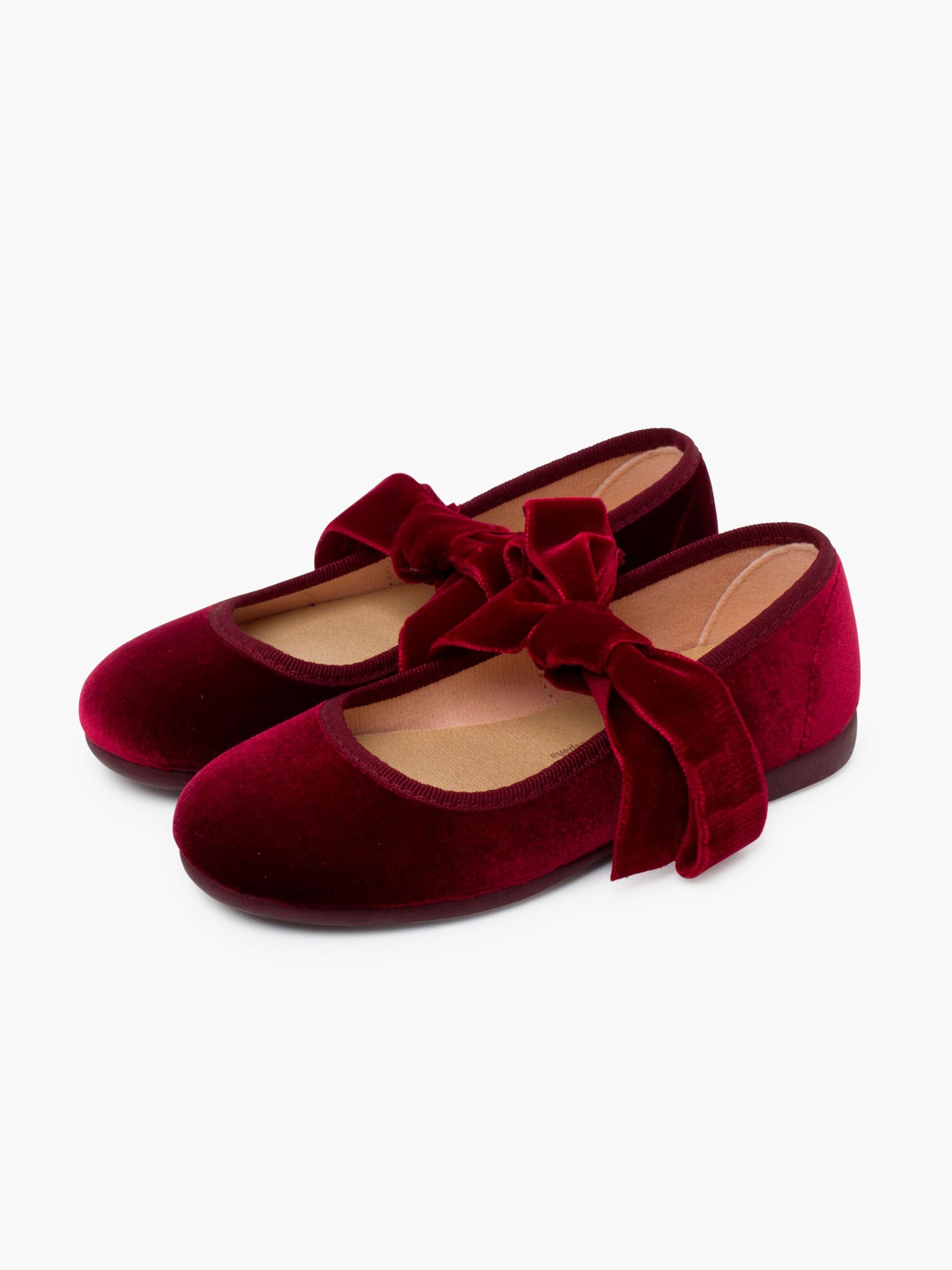 Ballerina di Pisamonas in rosso