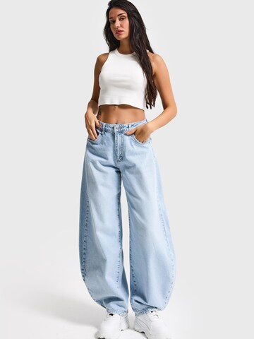 IT'S BASIC Barrel Jeans 'MEGA BALOON MID RISE JEANS (Lenght 28)' in Blue: front