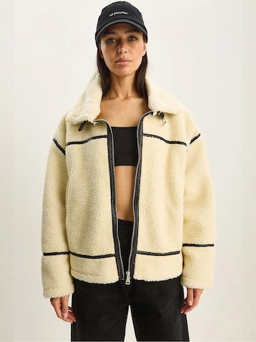 Giacca di mezza stagione di Bianco Lucci in beige