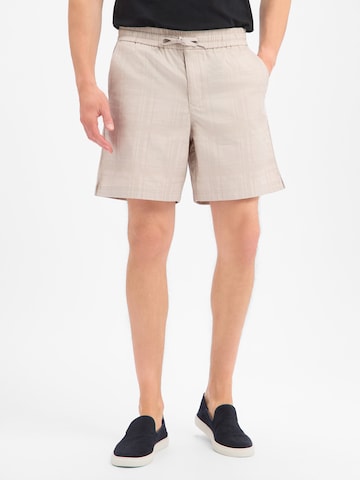 BOSS Regular Shorts in Beige: Vorderseite