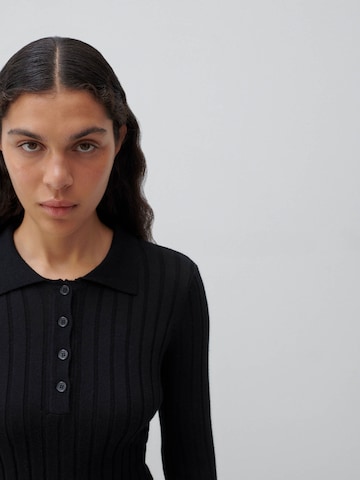 ABOUT YOU x Marie von Behrens Shirt 'Elena' in Schwarz