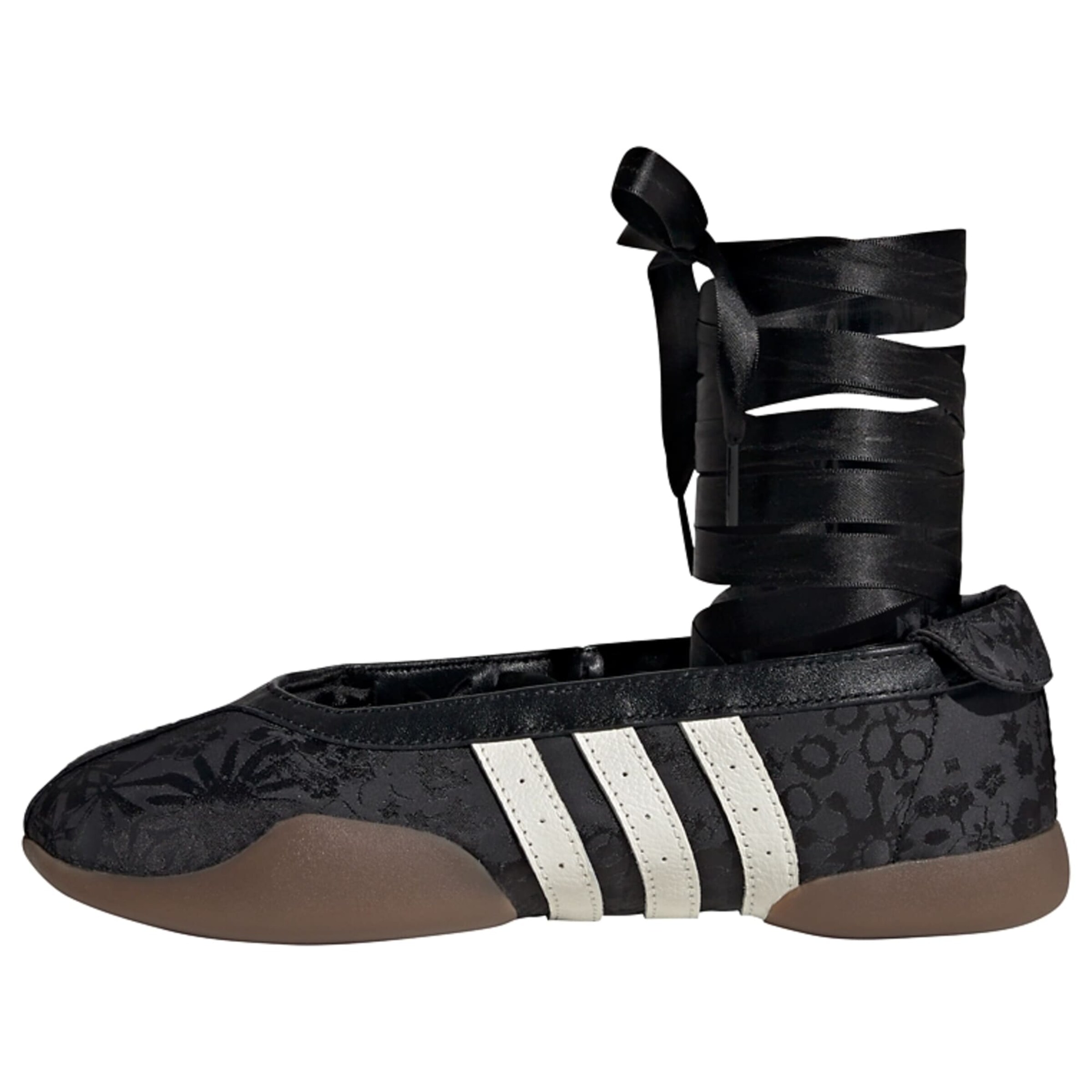 ADIDAS ORIGINALS Ballerina 'Taekwondo Mei' in Schwarz: Vorderseite