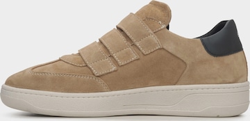Estro Platform trainers '09-3283' in Brown: front