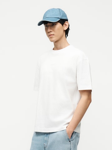 Tricou de la HOLLISTER pe alb