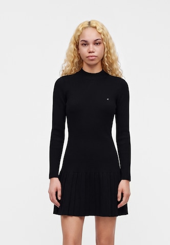 Calvin Klein Jeans Gebreide jurk in Zwart: voorkant