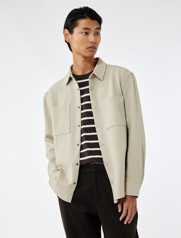 Koton Comfort Fit Hemd in Beige: Vorderseite