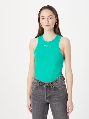 The Jogg Concept Top 'SIMONA' in Green: front