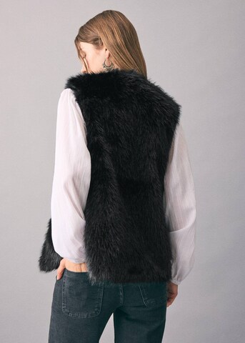 MANGO TEEN Vest in Black