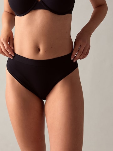 self. Panty in Black: front