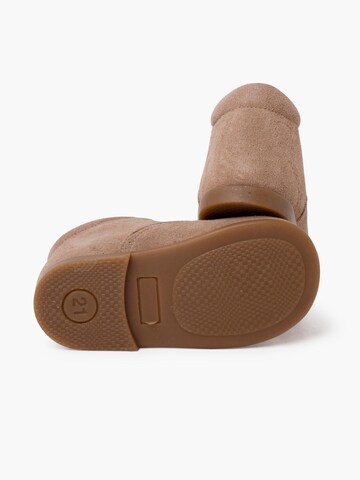 Pisamonas Flats in Beige