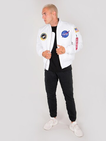 ALPHA INDUSTRIES Overgangsjakke 'MA-1 VF NASA' i hvit