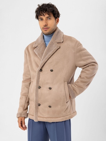 Manteau d’hiver Antioch en beige : devant