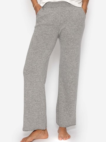 SASSYCLASSY Wide Leg Hose‌‌‌‌‌‌‌ in Grau