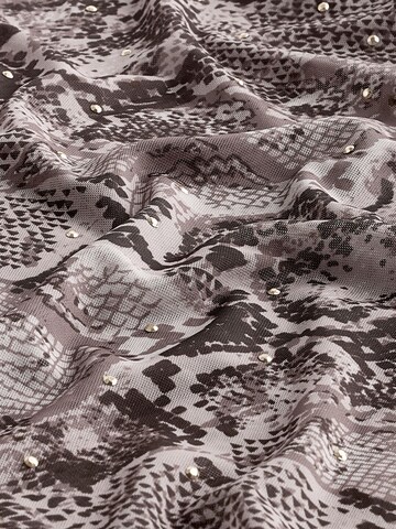 Next - Camiseta en gris