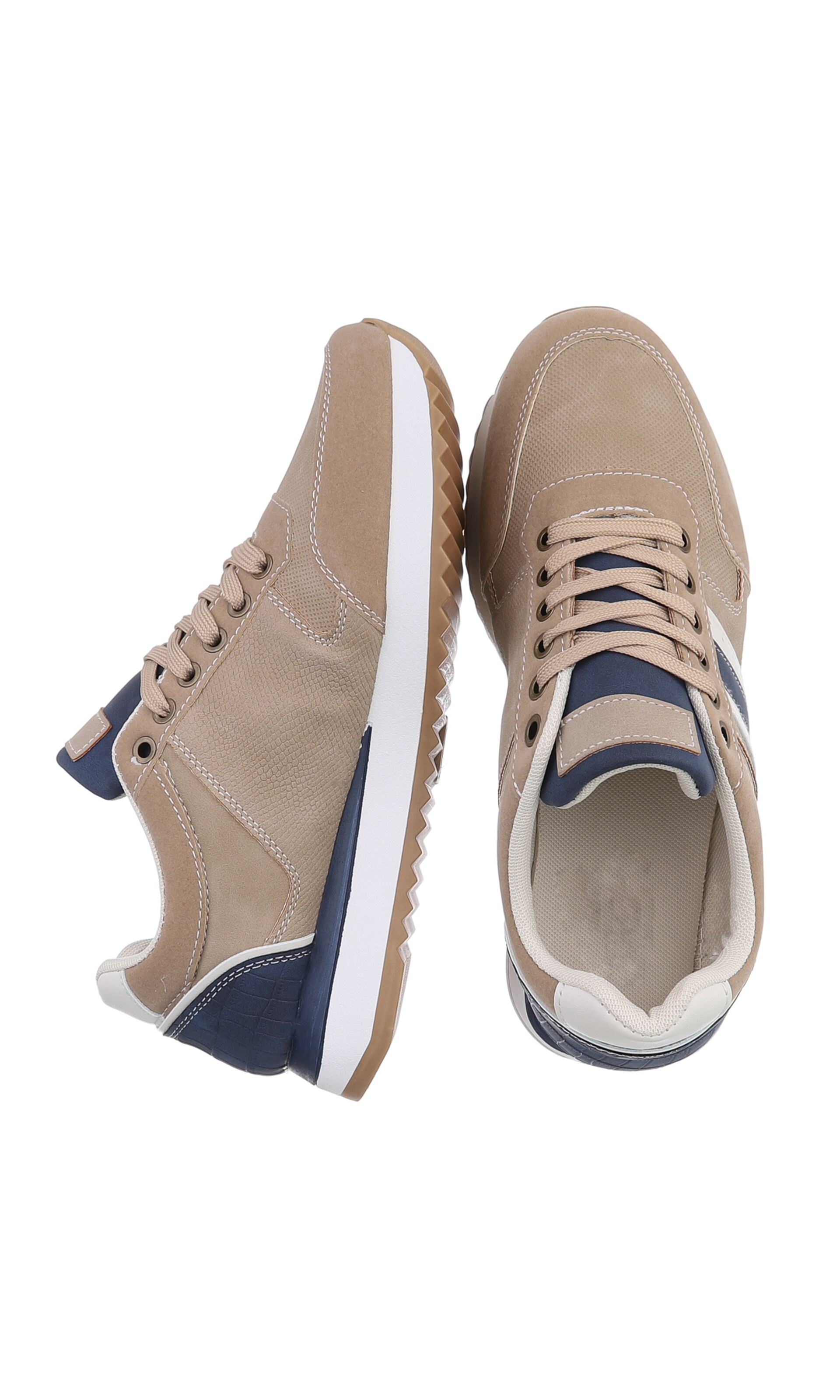 CoolWalk Sneakers in Brown