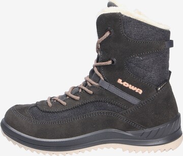 LOWA Snow Boots in Grey