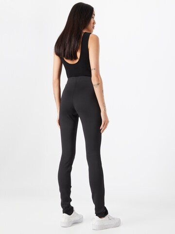 Calvin Klein Skinny Leggings in Schwarz