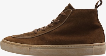 ruda Scalpers Batai su raišteliais: priekis