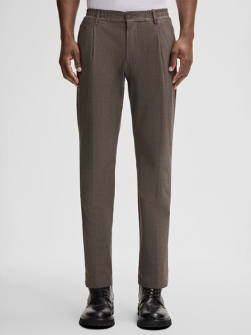 Coupe slim Pantalon à plis 'Lui' STRELLSON en beige : devant