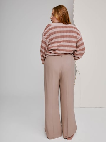 A LOT LESS Wide leg Pleated Pants 'Daliah' in Brown