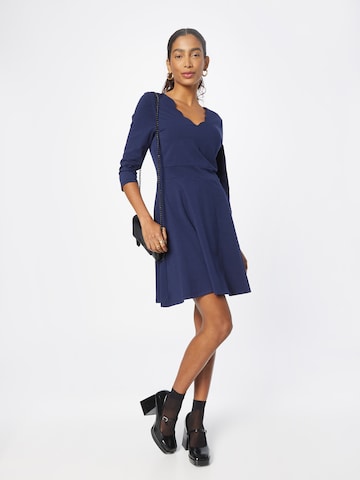 Robe 'Nora' ABOUT YOU en bleu