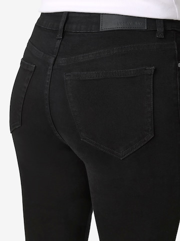 évasé Jean 'NMWENDIE' Noisy may en noir