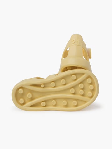Claquettes / Tongs IGOR en beige