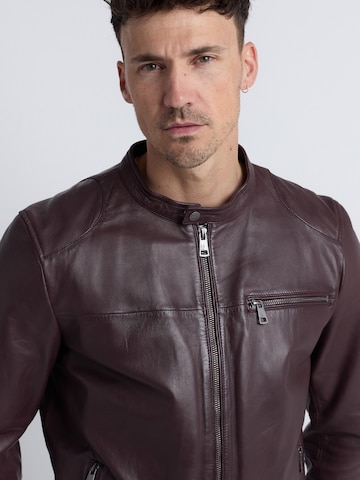 JCC Between-season jacket in Red